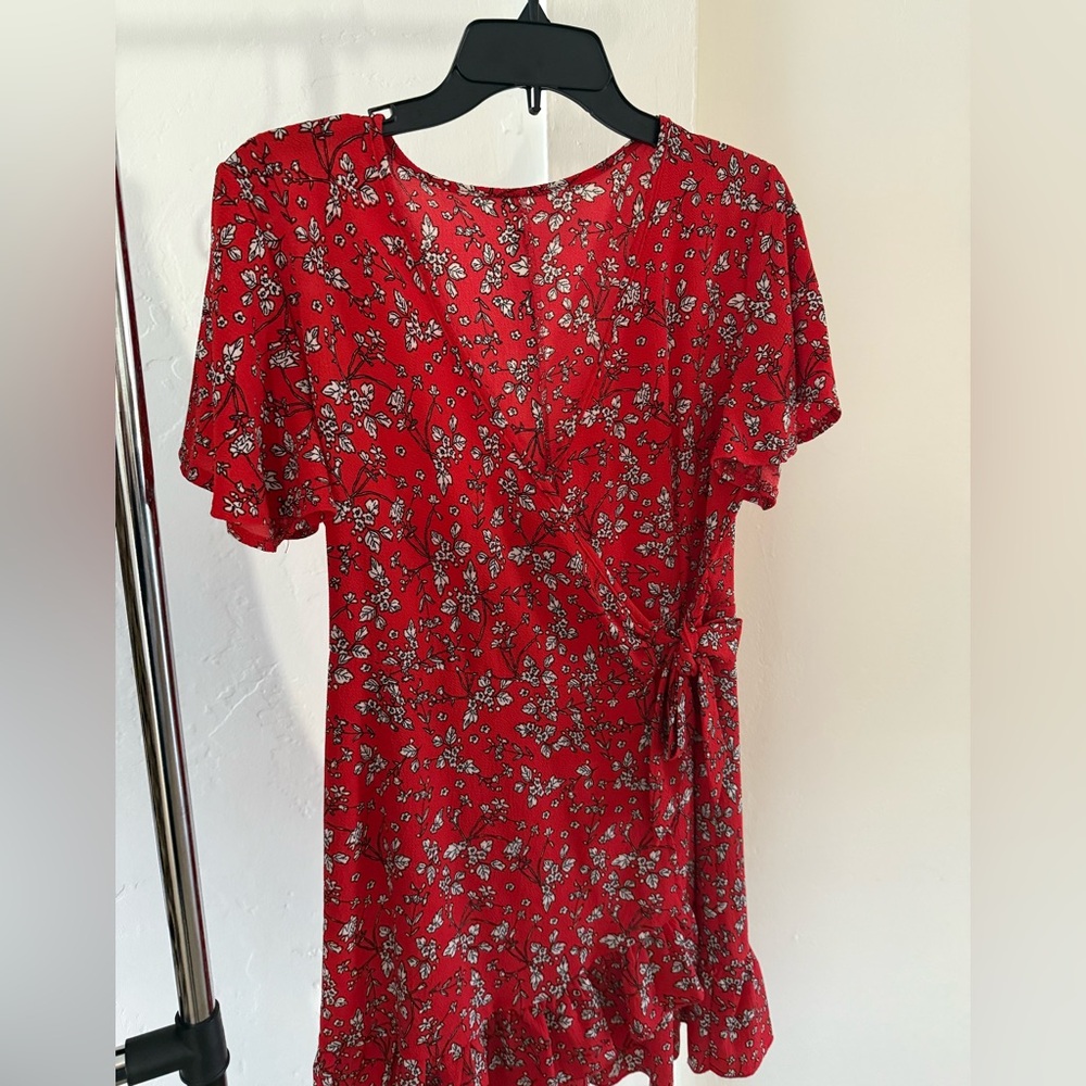 Floral side tie dress